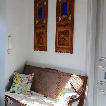 15 Grand Rue Oda ve Kahvaltı