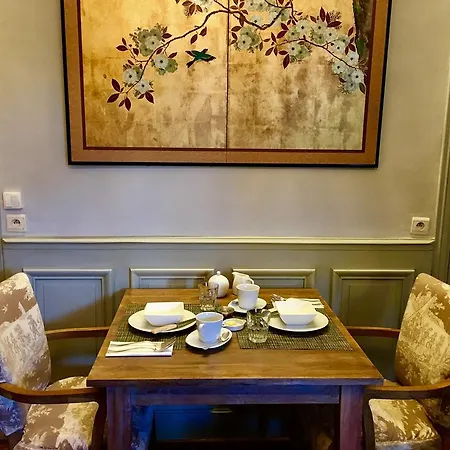 Oda ve Kahvaltı 15 Grand Rue