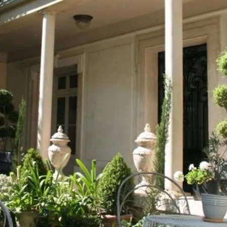 Oda ve Kahvaltı 15 Grand Rue 2*